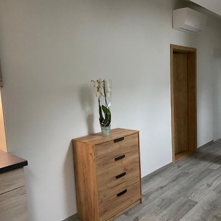Klicperovo 2Kk Apartment Hradec Kralove Exterior photo